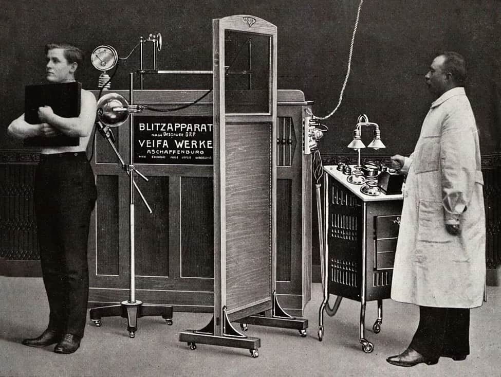 Quién descubrió los rayos X y cómo cambiaron la medicina para siempre